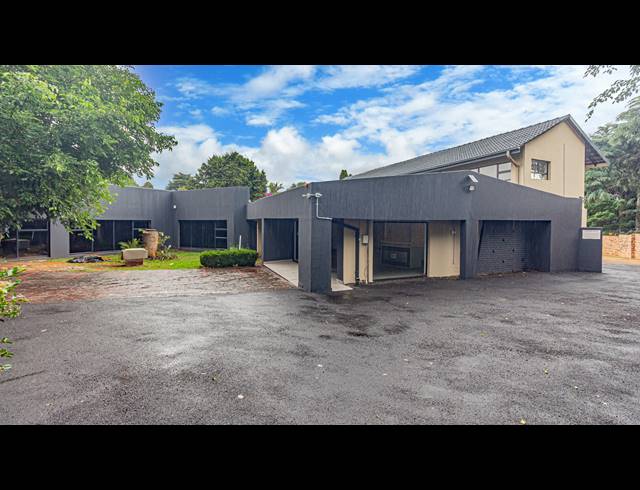 887M² OFFICE FOR SALE IN FERNDALE